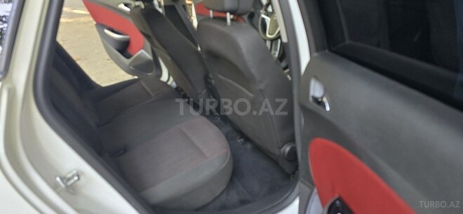 Opel Astra 2011, 323,000 km - 1.3 l - Mingəçevir