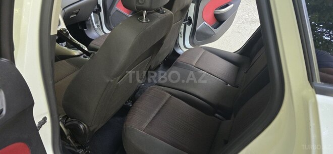 Opel Astra 2011, 323,000 km - 1.3 l - Mingəçevir