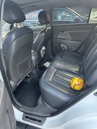 Kia Sportage 2011, 193,822 km - 2.0 l - Bakı