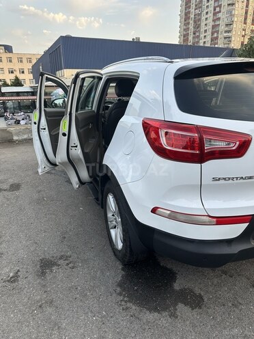 Kia Sportage 2011, 193,822 km - 2.0 l - Bakı