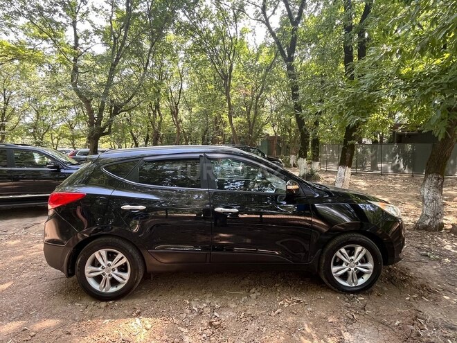 Hyundai ix35 2013, 175,000 km - 2.0 l - Bakı