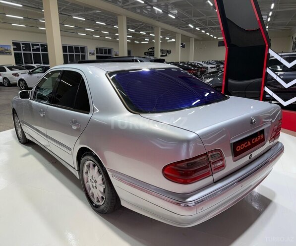 Mercedes E 270 2001, 285,005 km - 2.7 l - Sumqayıt