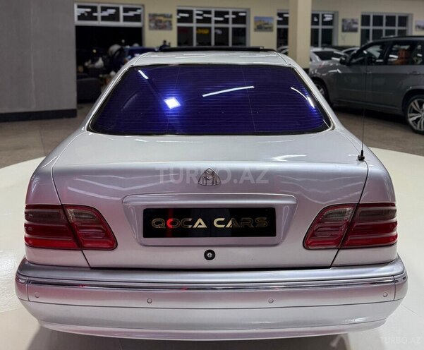 Mercedes E 270 2001, 285,005 km - 2.7 l - Sumqayıt
