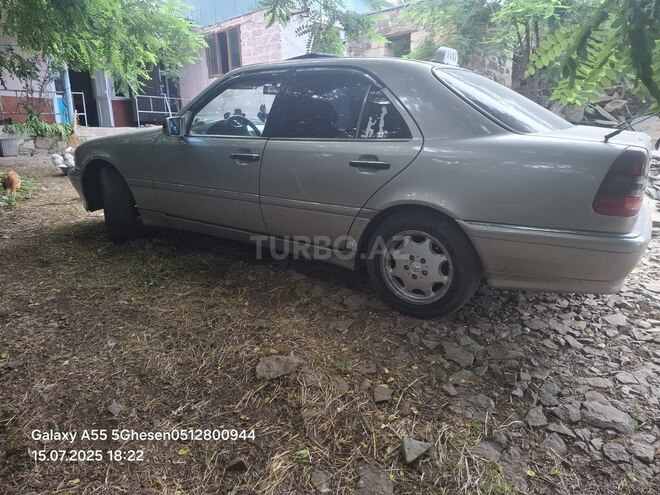 Mercedes C 230 1997, 255,599 km - 2.3 л - Gədəbəy