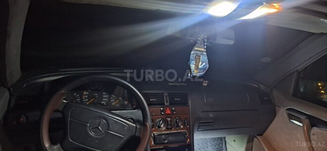 Mercedes C 200 1996, 390,000 km - 2.0 л - Zaqatala