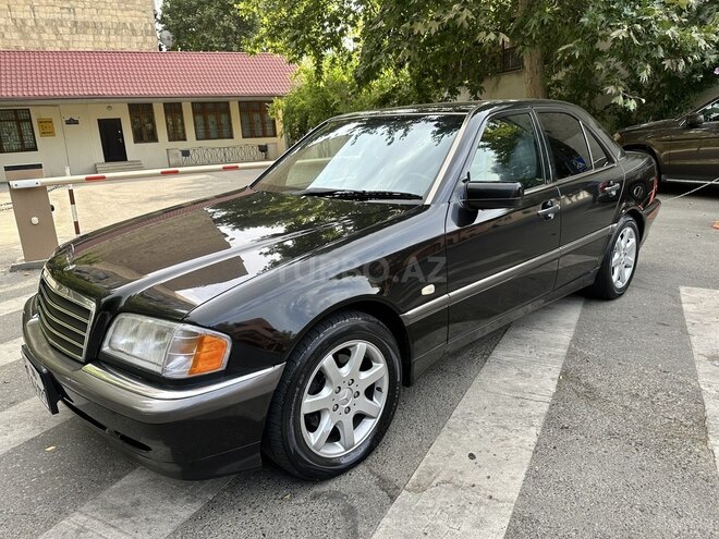 Mercedes C 240 1998, 258,820 km - 2.4 l - Bakı