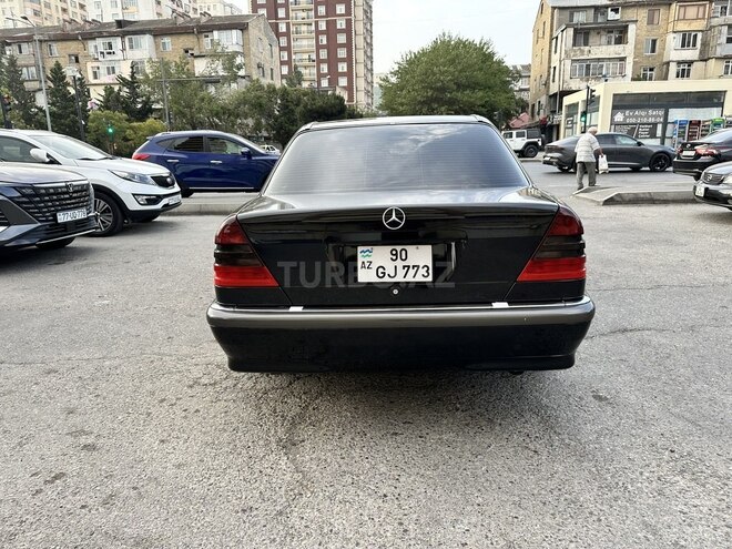 Mercedes C 240 1998, 258,820 km - 2.4 l - Bakı