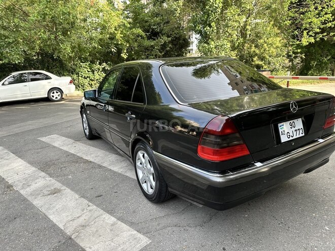 Mercedes C 240 1998, 258,820 km - 2.4 l - Bakı