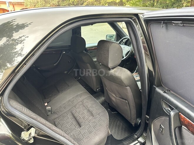 Mercedes C 240 1998, 258,820 km - 2.4 l - Bakı