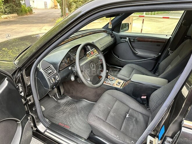 Mercedes C 240 1998, 258,820 km - 2.4 l - Bakı