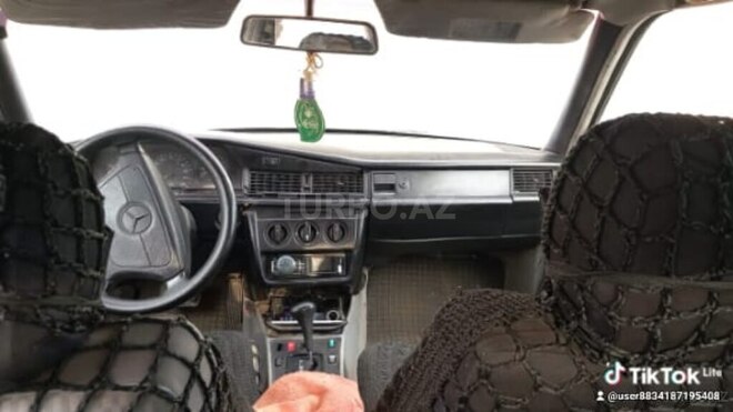 Mercedes 190 1989, 56,900 km - 2.0 л - Masallı