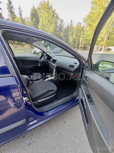 Opel Astra 2009, 199,000 km - 1.4 l - Mingəçevir