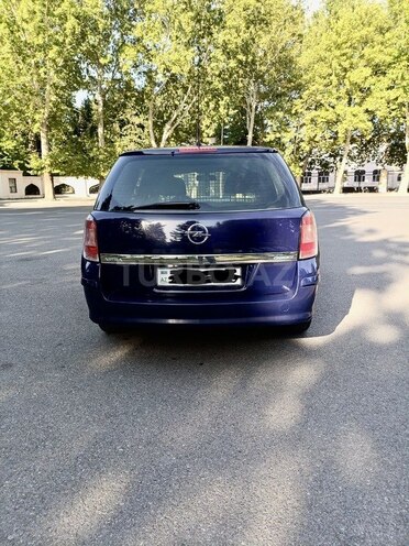 Opel Astra 2009, 199,000 km - 1.4 l - Mingəçevir