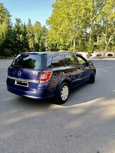 Opel Astra 2009, 199,000 km - 1.4 l - Mingəçevir