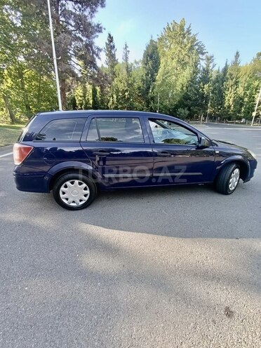Opel Astra 2009, 199,000 km - 1.4 l - Mingəçevir