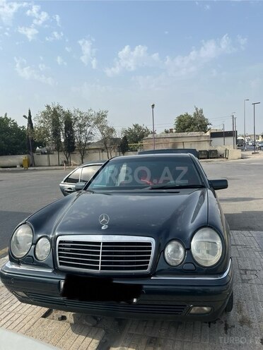 Mercedes E 320 1996, 200,000 km - 3.2 l - Bakı