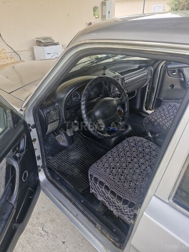 GAZ 3110 2003, 252,000 km - 2.5 l - Sabirabad