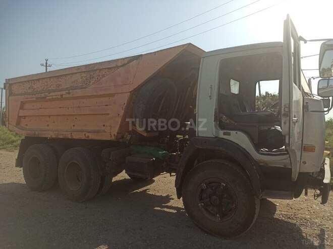KamAz 55111 1993, 208,909 km - 11.0 л - Saatlı