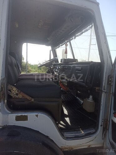 KamAz 55111 1993, 208,909 km - 11.0 л - Saatlı