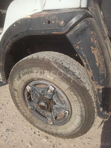 KamAz 55111 1993, 208,909 km - 11.0 л - Saatlı