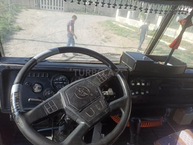 KamAz 55111 1993, 208,909 km - 11.0 л - Saatlı