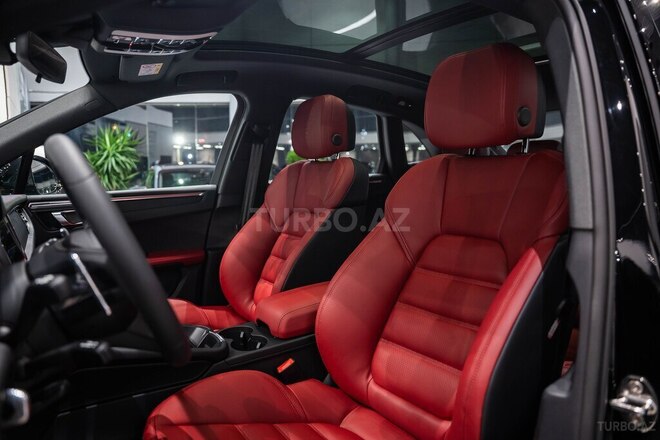 Porsche  2025, 0 km - 2.0 l - Bakı