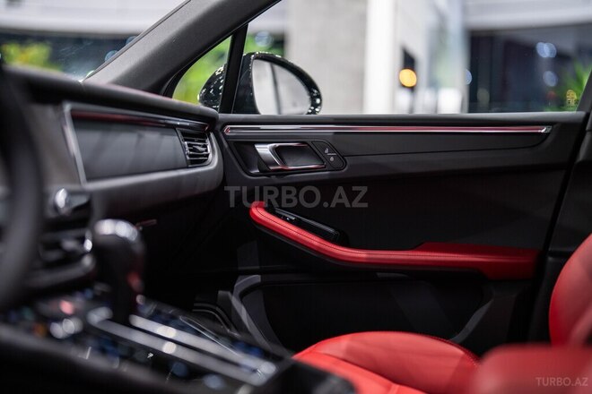 Porsche  2025, 0 km - 2.0 l - Bakı
