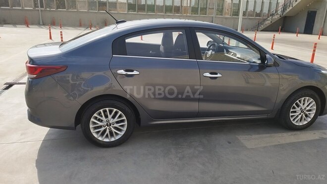 Kia Rio 2021, 80,000 km - 1.6 l - Bakı