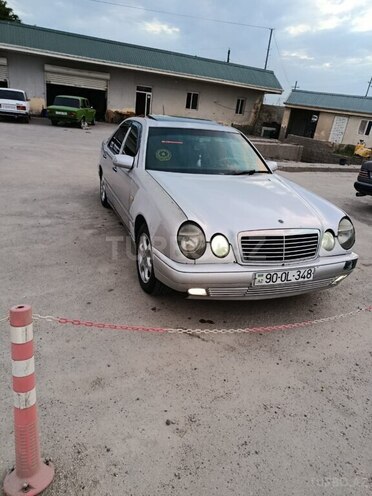 Mercedes E 300 d 1997, 555,555 km - 3.0 l - Salyan