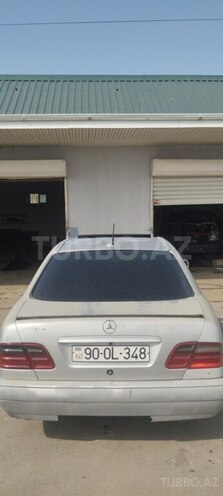 Mercedes E 300 d 1997, 555,555 km - 3.0 l - Salyan