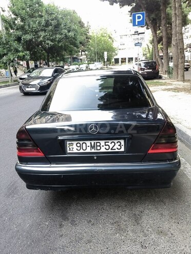 Mercedes C 200 d 1998, 650,000 km - 2.2 л - Bakı