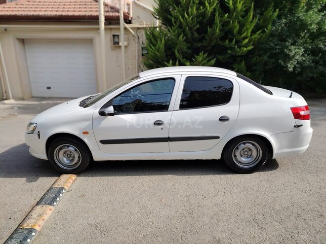 Iran Khodro Runna 2014, 420,000 km - 1.6 l - Bakı