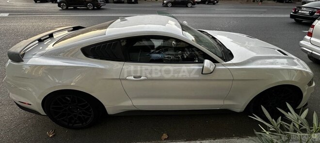 Ford Mustang 2021, 40,000 km - 2.3 l - Bakı