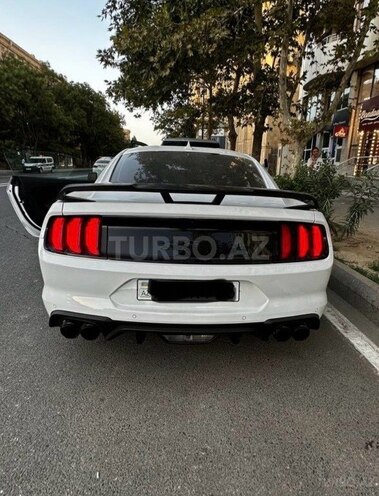 Ford Mustang 2021, 40,000 km - 2.3 l - Bakı
