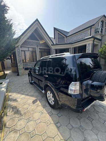 Mitsubishi Pajero 2011, 193,000 km - 3.5 л - Gəncə