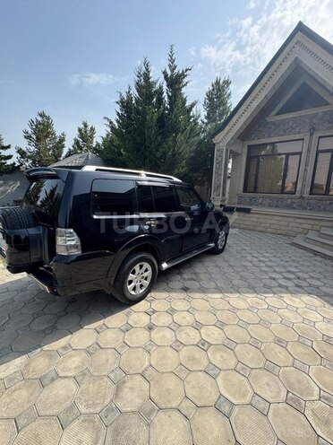 Mitsubishi Pajero 2011, 193,000 km - 3.5 л - Gəncə