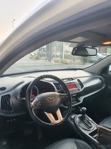 Kia Sportage 2013, 133,500 km - 2.0 l - Bakı