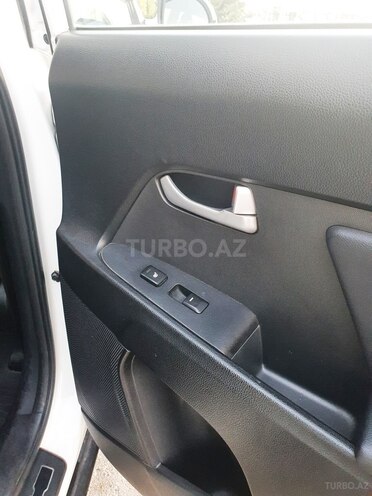Kia Sportage 2013, 133,500 km - 2.0 l - Bakı