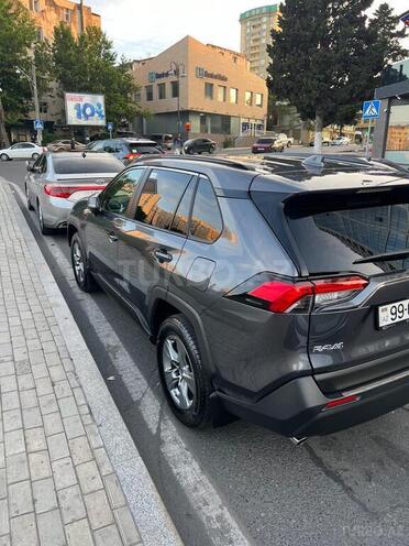 Toyota RAV4 2023, 23,700 km - 2.0 л - Bakı