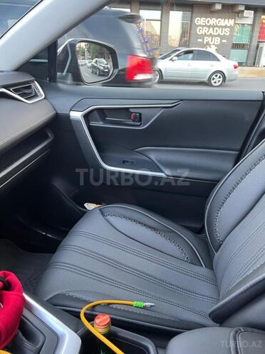 Toyota RAV4 2023, 23,700 km - 2.0 л - Bakı