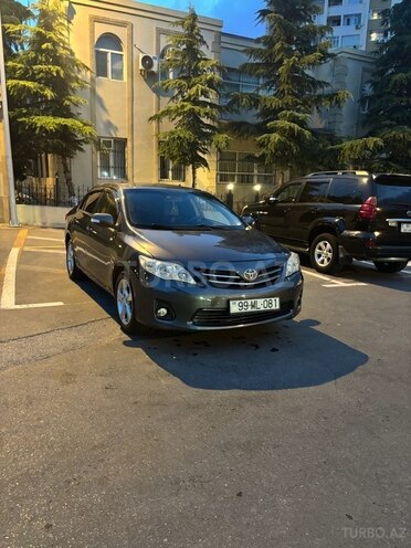 Toyota Corolla 2012, 247,000 km - 1.6 л - Bakı