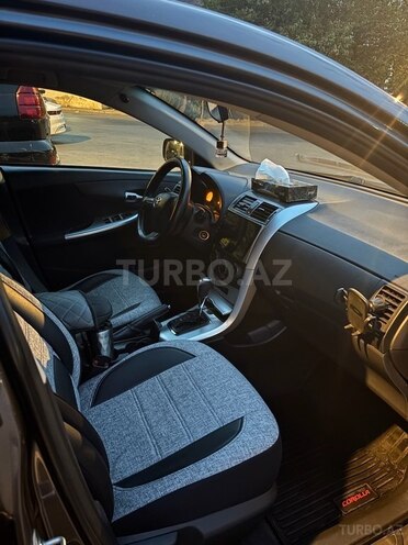 Toyota Corolla 2012, 247,000 km - 1.6 л - Bakı