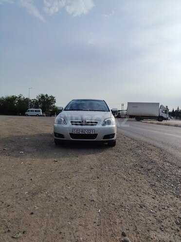 Toyota Corolla 2006, 285,000 km - 1.4 l - Bakı