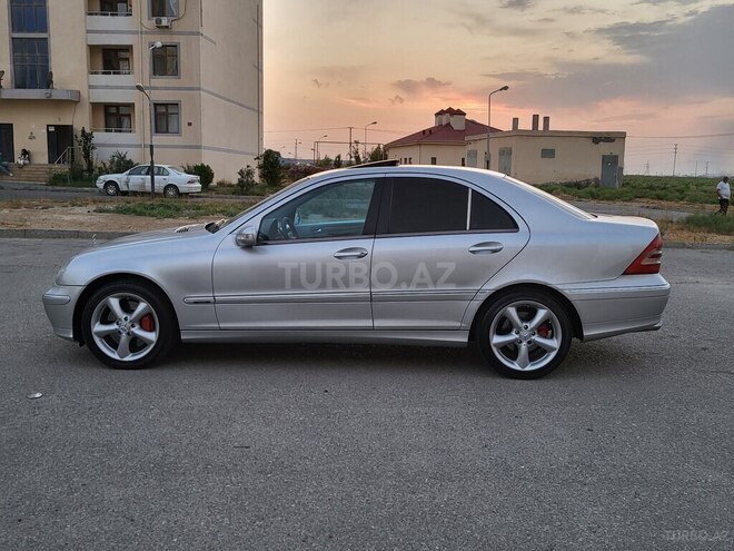 Mercedes C 200 2003, 285,000 km - 1.8 l - Bakı
