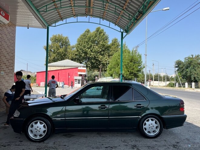 Mercedes C 240 1997, 360,000 km - 2.4 л - Ağdaş