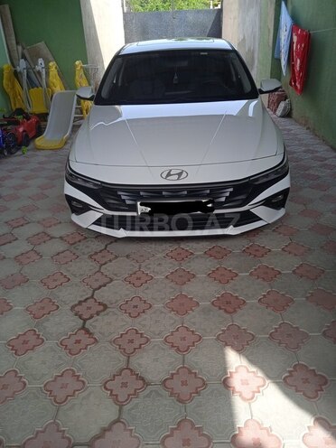 Hyundai Elantra 2024, 11,295 km - 1.6 л - Bakı