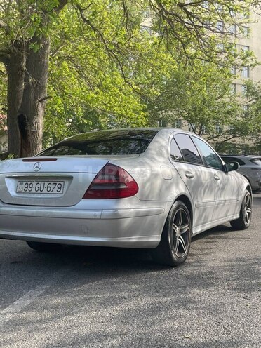 Mercedes E 220 d 2002, 402,000 km - 2.2 l - Salyan