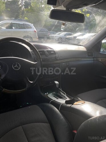 Mercedes E 220 d 2002, 402,000 km - 2.2 l - Salyan