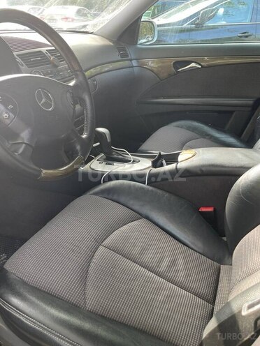 Mercedes E 220 d 2002, 402,000 km - 2.2 l - Salyan