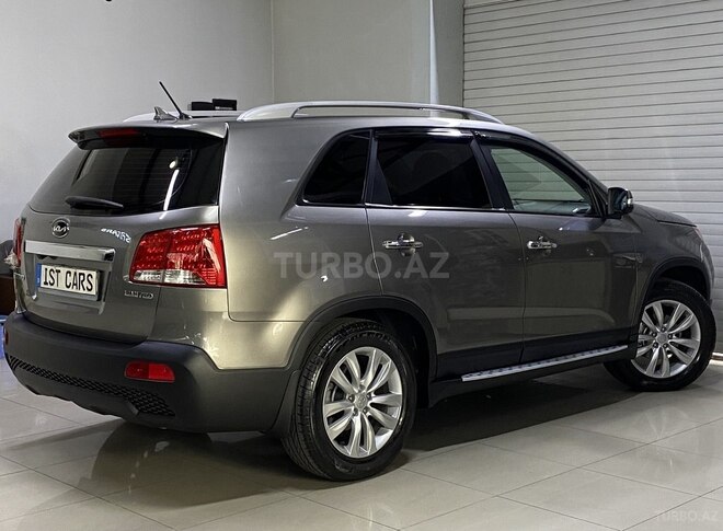 Kia Sorento 2009, 267,000 km - 2.0 l - Sumqayıt